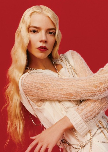 Anya Taylor-Joy photo