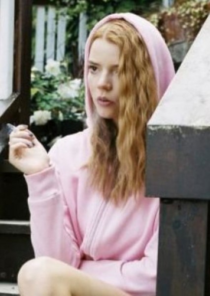 Anya Taylor-Joy photo