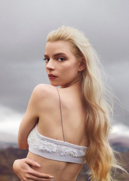 Anya Taylor-Joy photo
