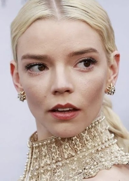 Anya Taylor-Joy photo