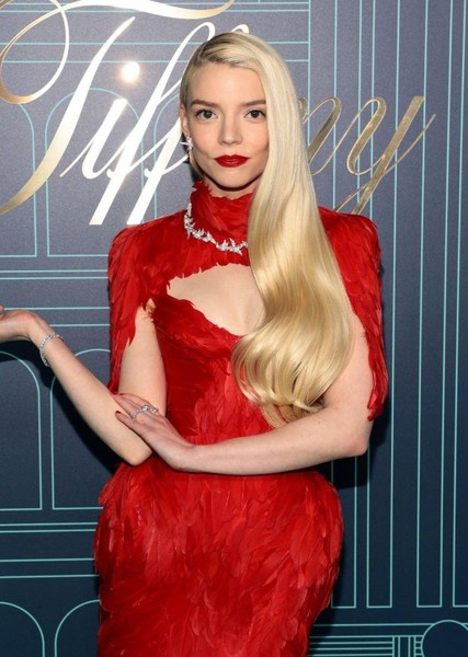 Anya Taylor-Joy photo