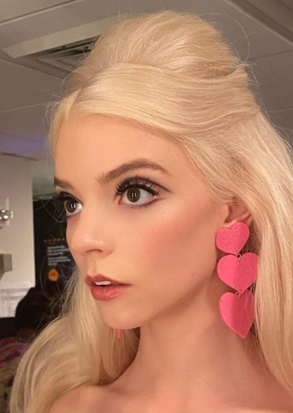 Anya Taylor-Joy photo