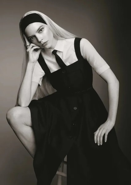 Anya Taylor-Joy photo