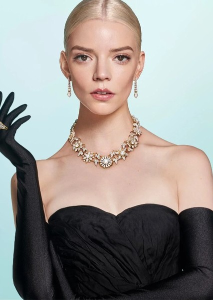 Anya Taylor-Joy photo