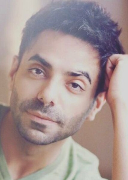 Aparshakti khurana