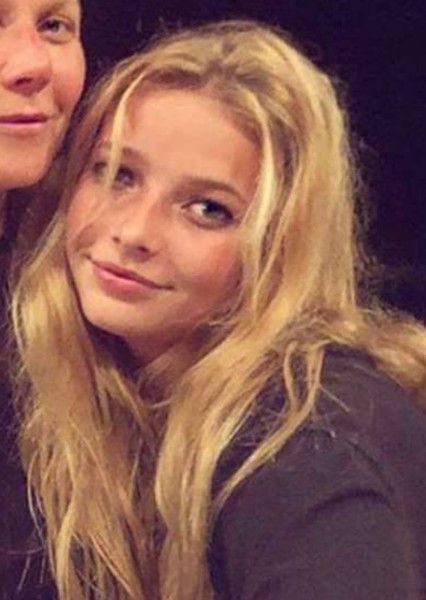 Apple Martin photo