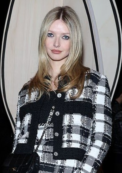 Apple Martin photo