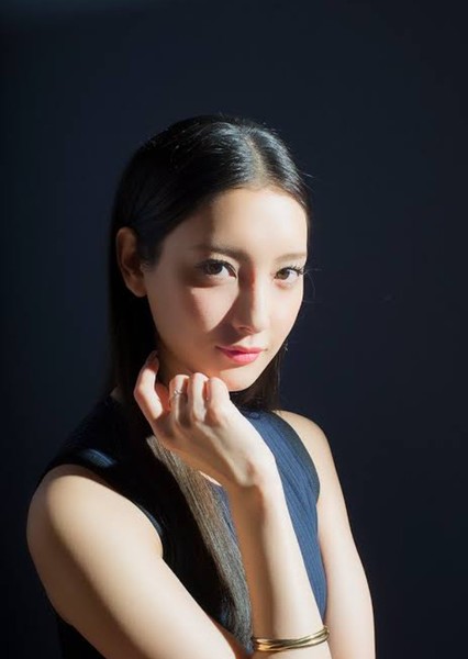 Arai Nanao photo