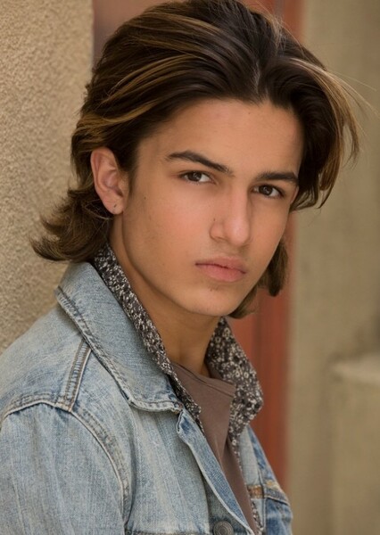 Aramis Knight
