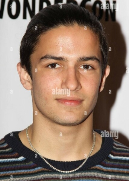 Aramis Knight photo