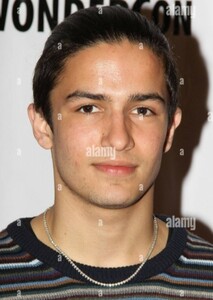 Aramis Knight