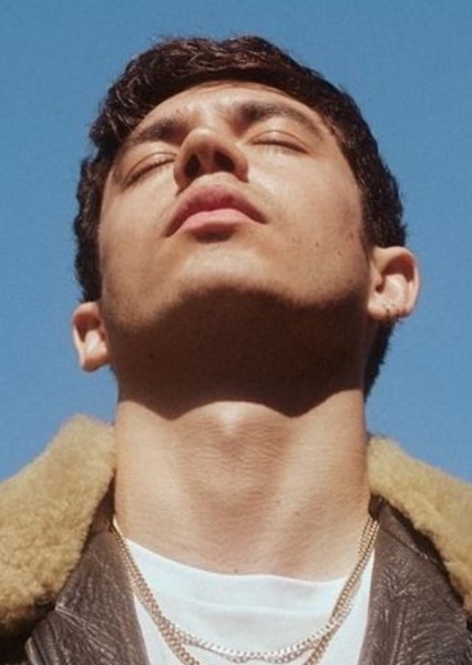 Archie Renaux photo