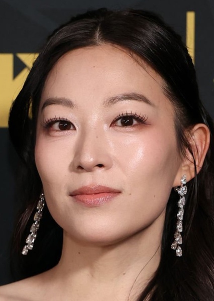 Arden Cho photo