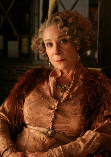 Ariadne Oliver