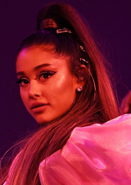 Ariana Grande photo