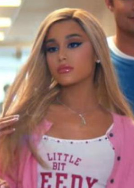 Ariana Grande photo