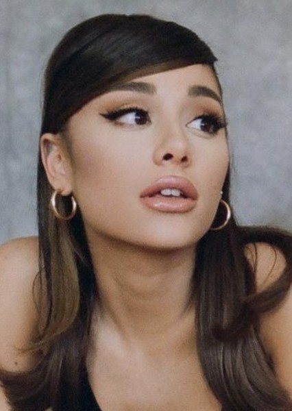 Ariana Grande photo