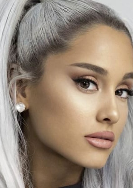 Ariana Grande photo