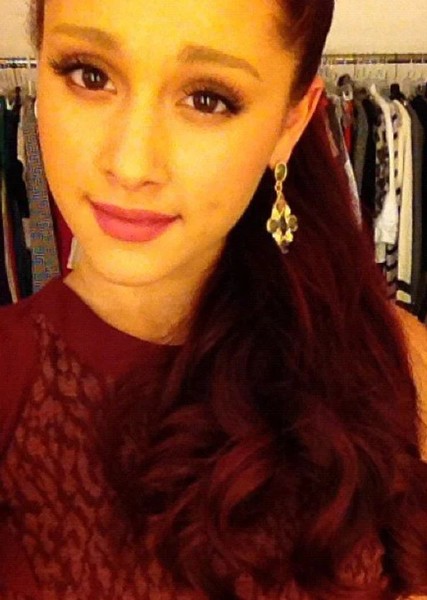 Ariana Grande photo