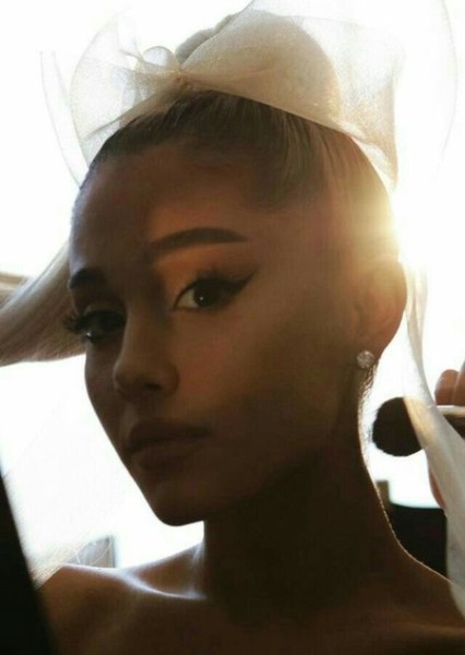 Ariana Grande photo