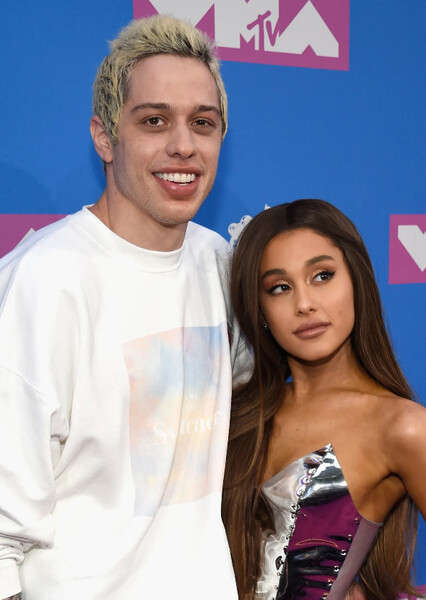 Ariana Grande and Pete Davidson