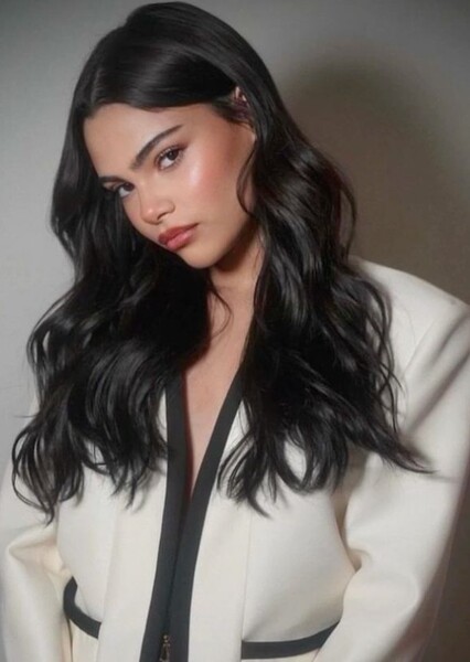 Ariana Greenblatt photo