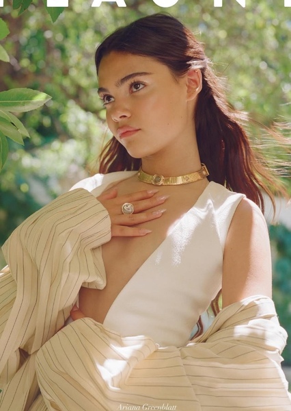 Ariana Greenblatt photo