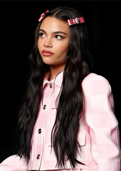 Ariana Greenblatt photo