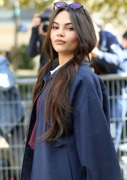 Ariana Greenblatt photo