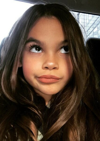 Ariana Greenblatt photo