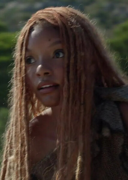 Ariel (Halle Bailey) photo
