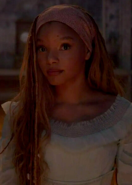 Ariel (Halle Bailey) photo