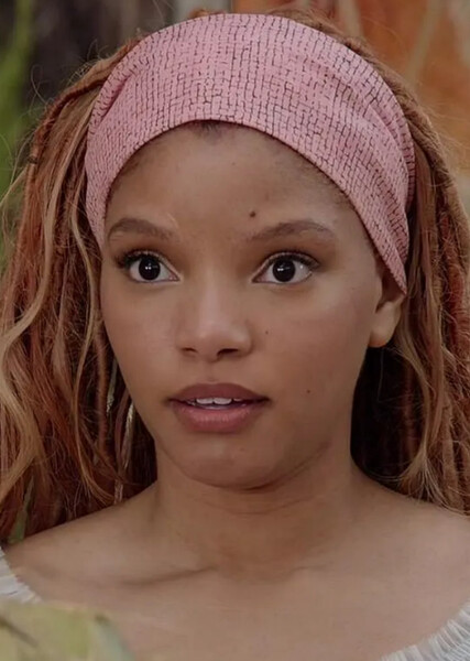 Ariel (Halle Bailey) photo