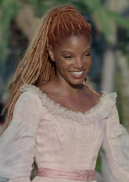 Ariel (Halle Bailey) photo