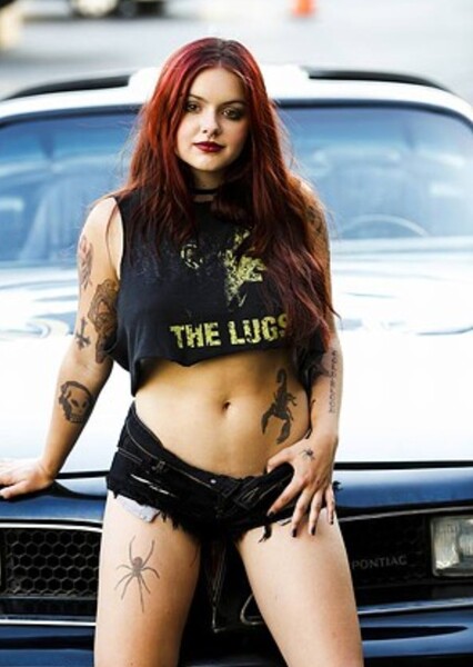 Ariel Winter photo
