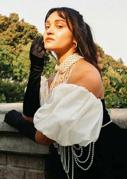 Ariela Barer photo