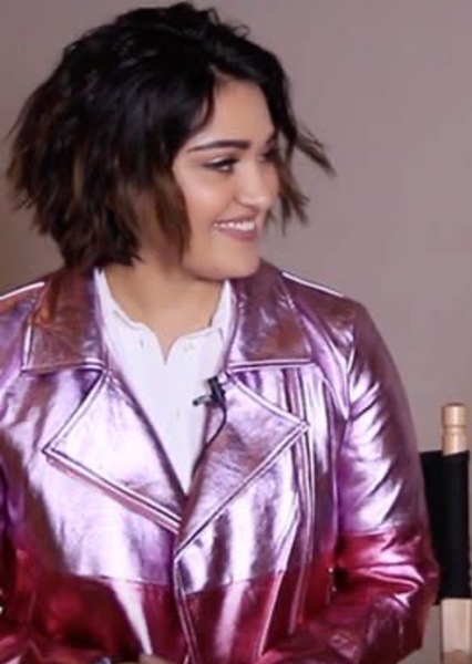Ariela Barer photo