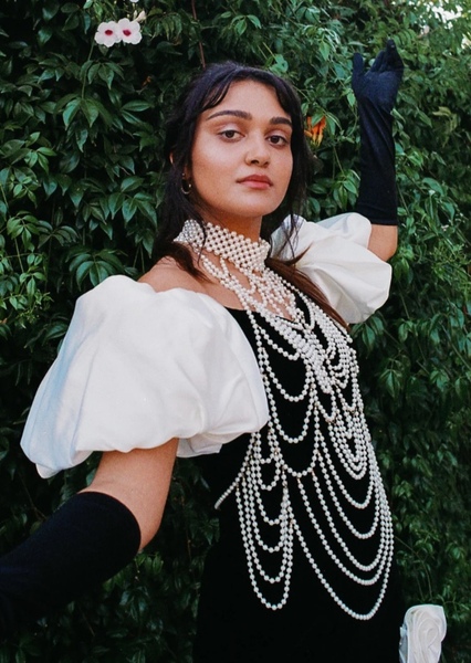 Ariela Barer photo