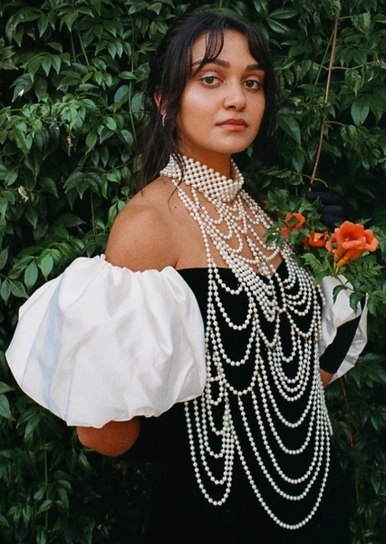 Ariela Barer photo
