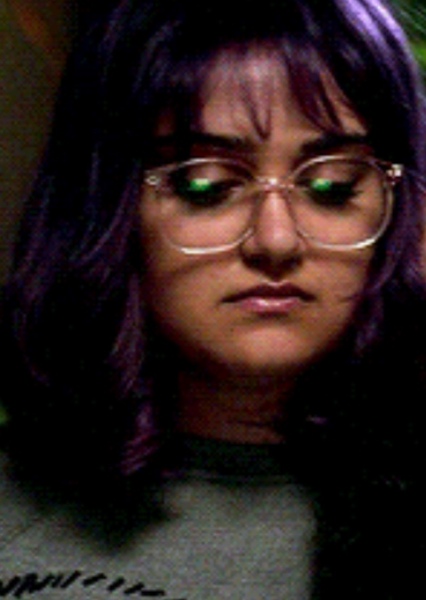 Ariela Barer photo