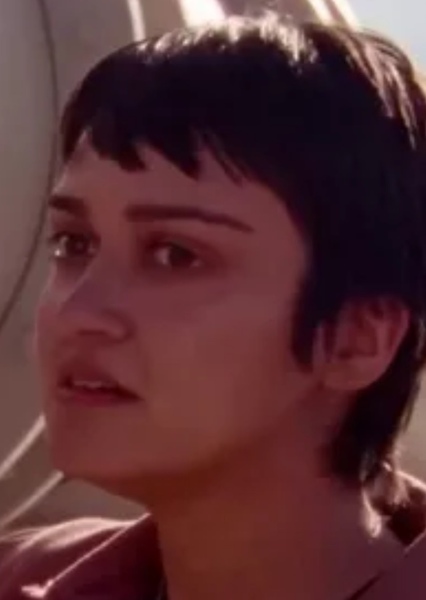 Ariela Barer photo