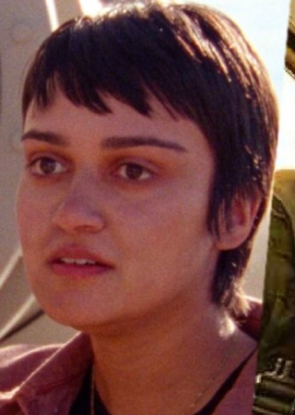 Ariela Barer photo