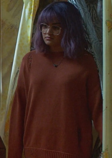 Ariela Barer photo