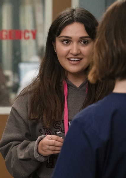 Ariela Barer photo