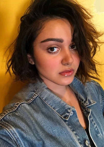 Ariela Barer photo