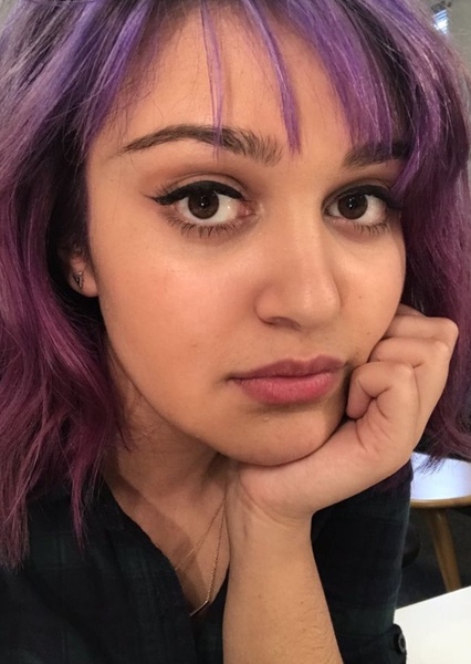 Ariela Barer photo