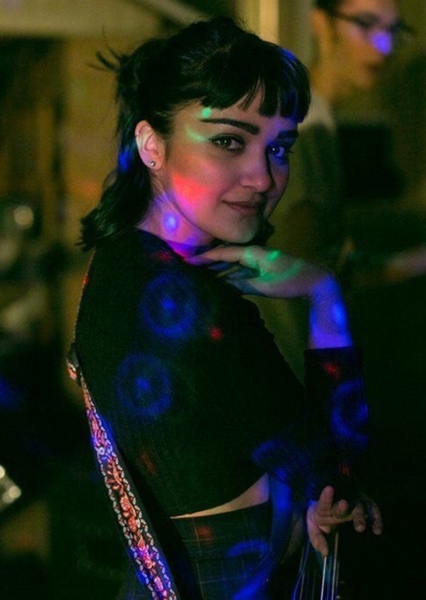 Ariela Barer photo