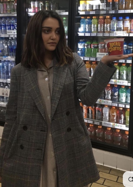 Ariela Barer photo