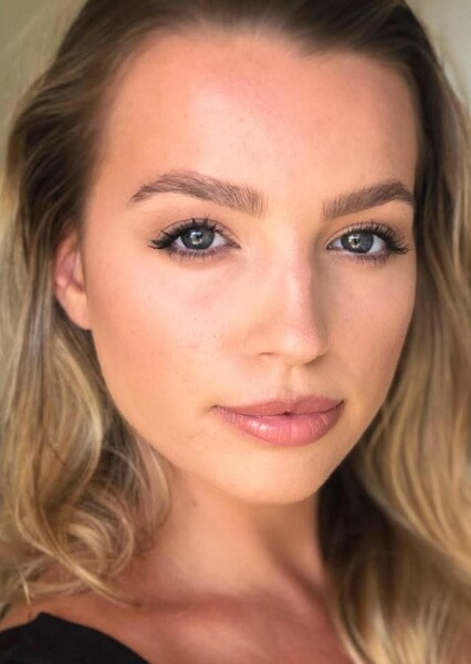 Arielle Cartwright photo