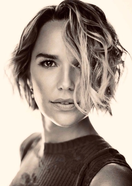 Arielle Kebbel photo